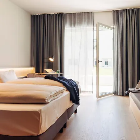 Hotel Harry's & Steyr