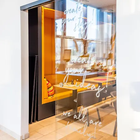 Harry's & 酒店 施泰尔