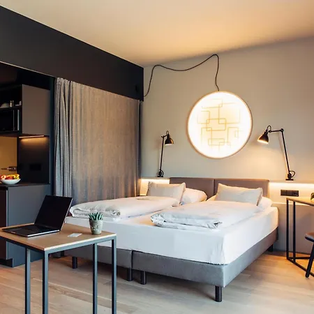 Hotel Harry's & 4*