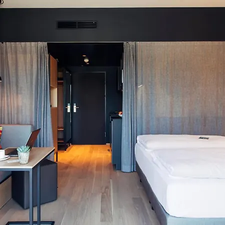 Harry's & 4* 슈타이어